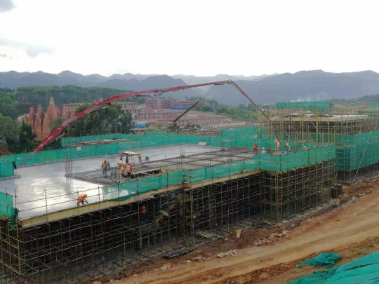 云南省蒙自市红河站建筑建设工程